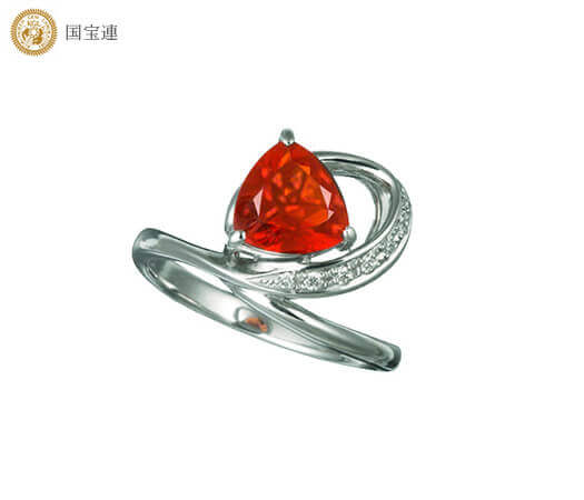 ファイヤーオパール